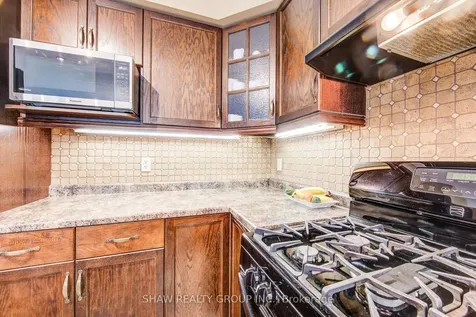 28 Walker Way Guelph ON N1L 1T7