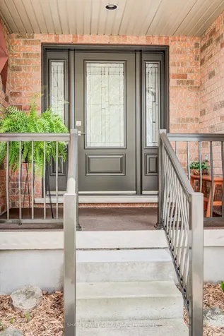 28 Walker Way Guelph ON N1L 1T7