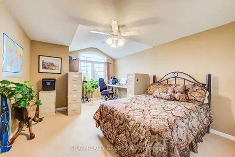 28 Walker Way Guelph ON N1L 1T7