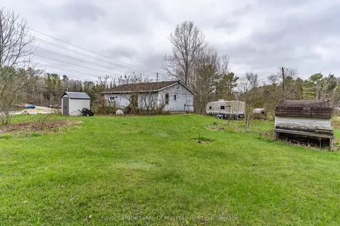 1536 Highway 141 Highway Huntsville ON P0B 1M0