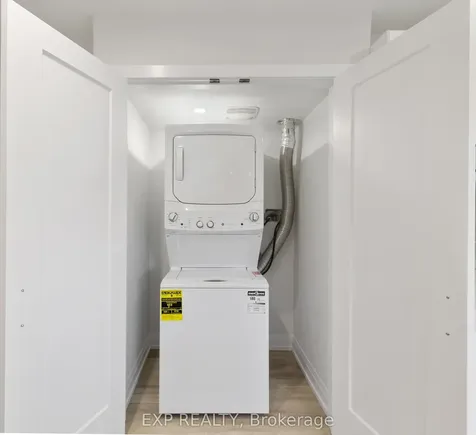 5 Maplewood Avenue Hamilton ON L8M 1W3
