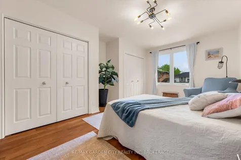 44 Alexandra Boulevard St. Catharines ON L2P 1J9