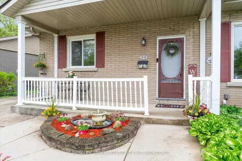 44 Alexandra Boulevard St. Catharines ON L2P 1J9