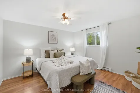 16 Manvers Drive Kawartha Lakes ON L0B 1K0