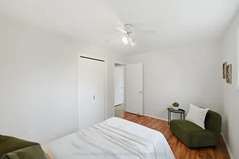 16 Manvers Drive Kawartha Lakes ON L0B 1K0