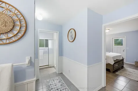 16 Manvers Drive Kawartha Lakes ON L0B 1K0
