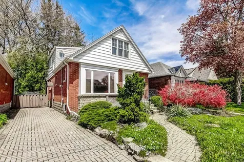 209 Parkview Drive Hamilton ON L8S 3Y4