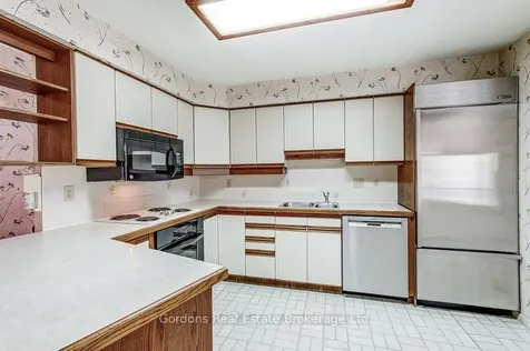 209 Parkview Drive Hamilton ON L8S 3Y4