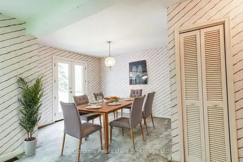 209 Parkview Drive Hamilton ON L8S 3Y4