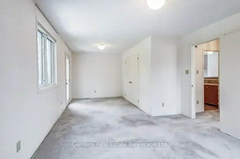 209 Parkview Drive Hamilton ON L8S 3Y4