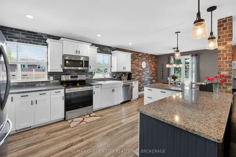 725 Clare Avenue Welland ON L3C 3B9