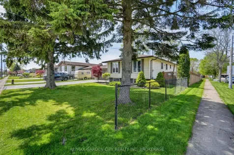 725 Clare Avenue Welland ON L3C 3B9