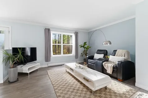 1021 Tower Crescent Gravenhurst ON P0E 1G0