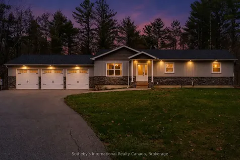 1021 Tower Crescent Gravenhurst ON P0E 1G0