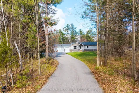 1021 Tower Crescent Gravenhurst ON P0E 1G0