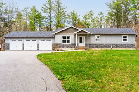 1021 Tower Crescent Gravenhurst ON P0E 1G0