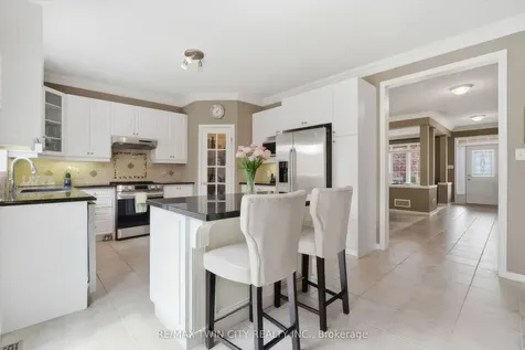 26 Knox Court Kitchener ON N2P 2V6