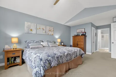 18 Rivergreen Crescent Kanata ON K2M 2E1