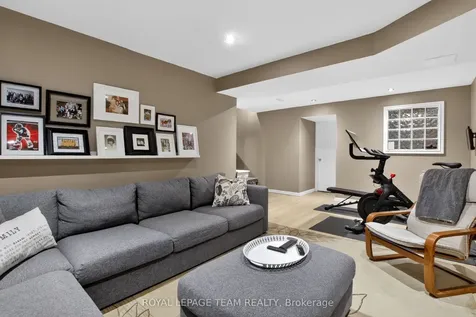 18 Rivergreen Crescent Kanata ON K2M 2E1