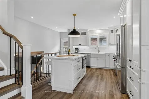 147 Valridge Drive Hamilton ON L9G 4Y4