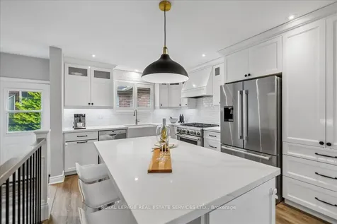 147 Valridge Drive Hamilton ON L9G 4Y4