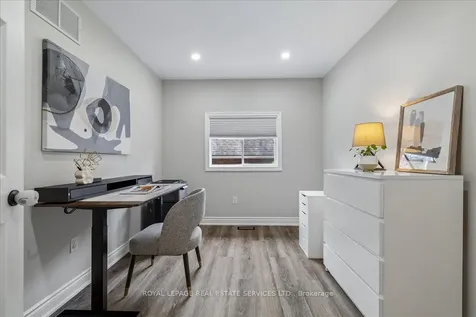 147 Valridge Drive Hamilton ON L9G 4Y4