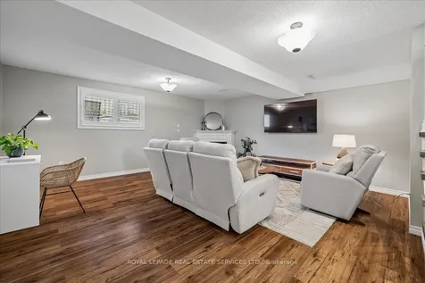 147 Valridge Drive Hamilton ON L9G 4Y4