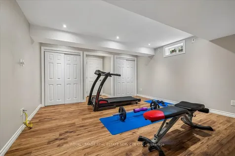 147 Valridge Drive Hamilton ON L9G 4Y4