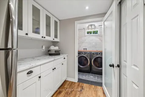 147 Valridge Drive Hamilton ON L9G 4Y4