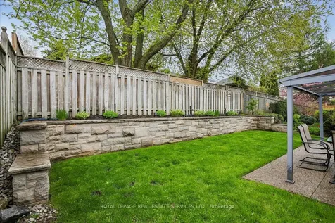 147 Valridge Drive Hamilton ON L9G 4Y4