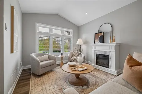 147 Valridge Drive Hamilton ON L9G 4Y4