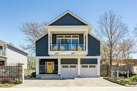 18 Centre Street Lambton Shores ON N0M 1T0
