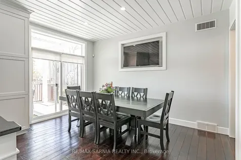 18 Centre Street Lambton Shores ON N0M 1T0
