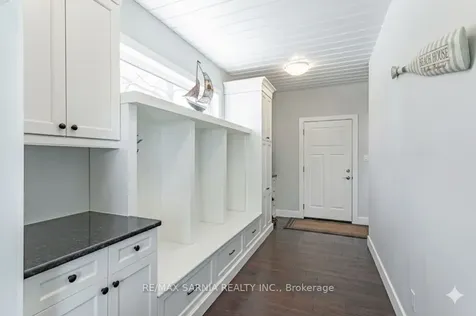 18 Centre Street Lambton Shores ON N0M 1T0