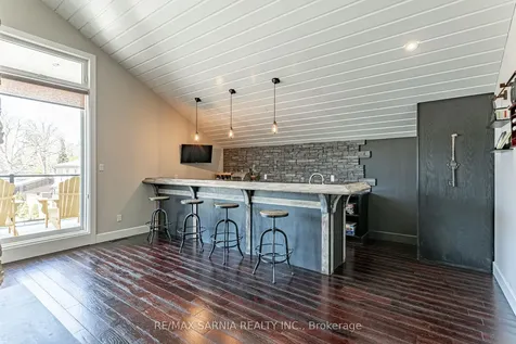 18 Centre Street Lambton Shores ON N0M 1T0