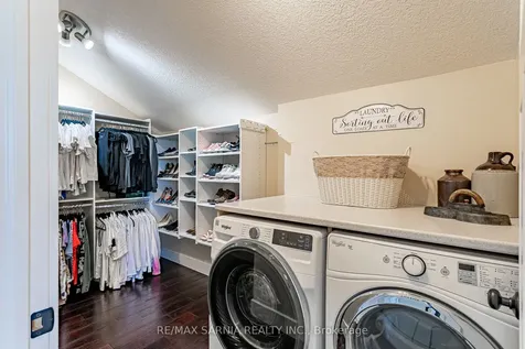 18 Centre Street Lambton Shores ON N0M 1T0