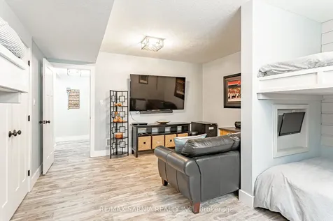 18 Centre Street Lambton Shores ON N0M 1T0