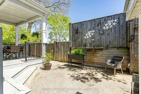 18 Centre Street Lambton Shores ON N0M 1T0