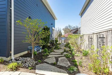 18 Centre Street Lambton Shores ON N0M 1T0