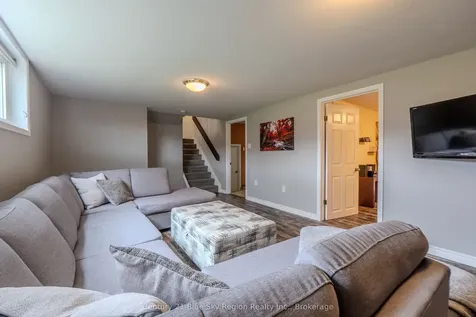 66 Veronica Drive North Bay ON P1B 9K4