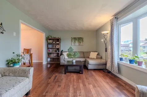 66 Veronica Drive North Bay ON P1B 9K4