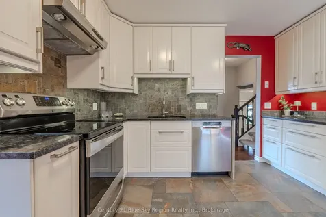 66 Veronica Drive North Bay ON P1B 9K4