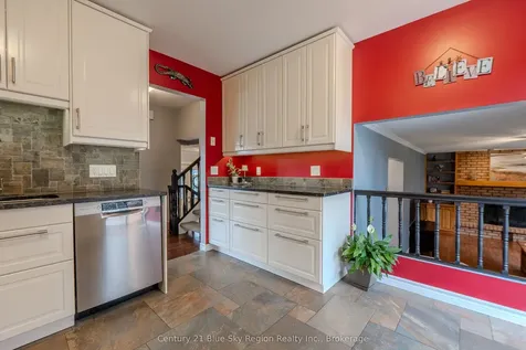 66 Veronica Drive North Bay ON P1B 9K4