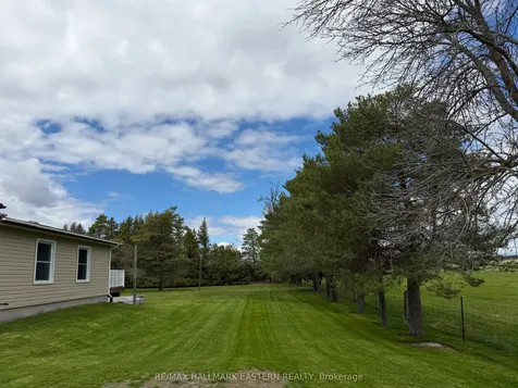 1320 Heights Road Kawartha Lakes ON K9V 4R3