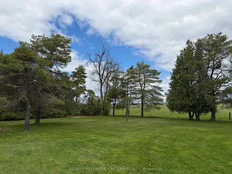 1320 Heights Road Kawartha Lakes ON K9V 4R3
