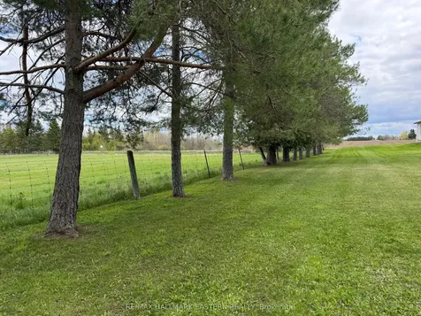 1320 Heights Road Kawartha Lakes ON K9V 4R3