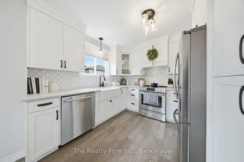 515 Hummingbird Crescent Woodstock ON N4T 1V9