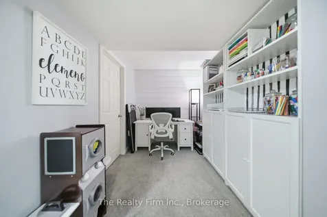 515 Hummingbird Crescent Woodstock ON N4T 1V9