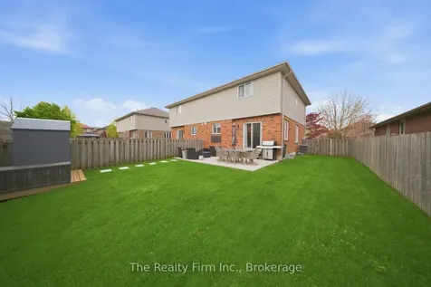 515 Hummingbird Crescent Woodstock ON N4T 1V9