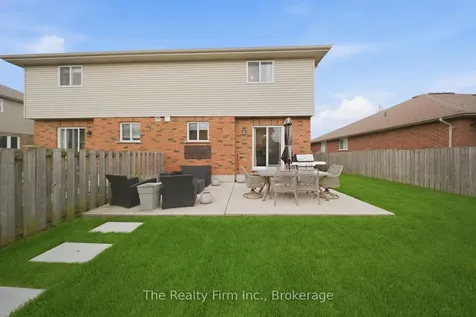 515 Hummingbird Crescent Woodstock ON N4T 1V9